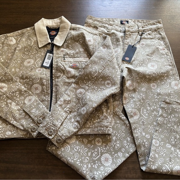 Dickies Pants - Dickies Ellis Floral Print Jacket & Pants Set